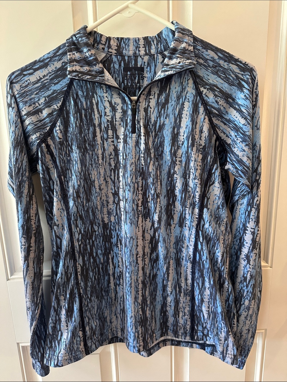 Orvis dri-cast quart zip top